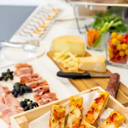 The Rif - Boutique 3* Pisa